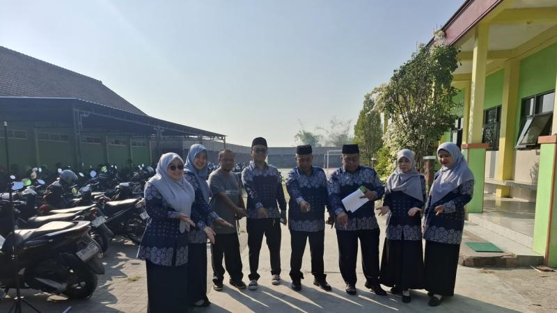 MAN 10 Jombang Laksanakan Rashdul Kiblat dalam Gerakan Nasional Indonesia Berkiblat 2026